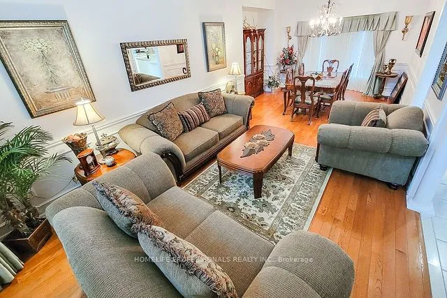 Additional image 20 of 88 Cabriolet Cres