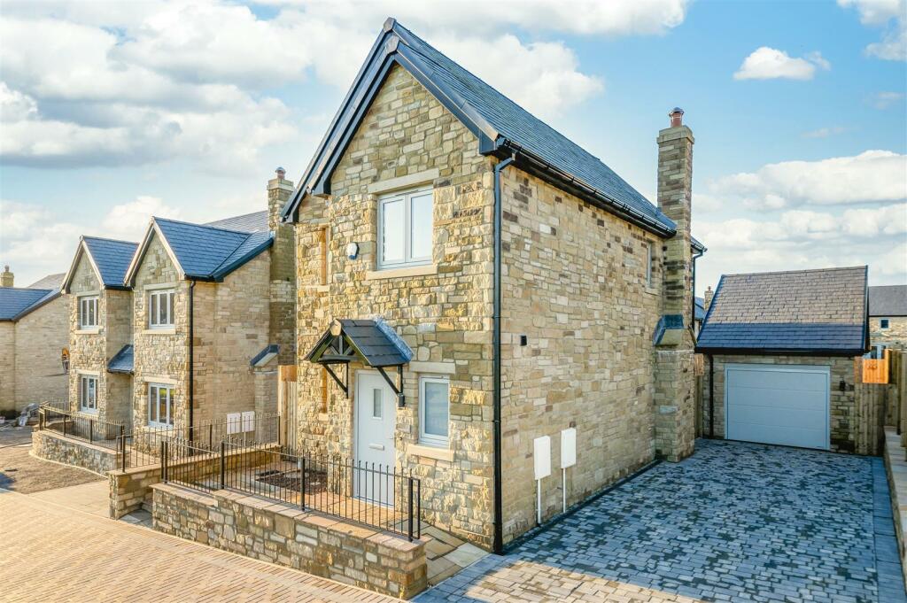 Additional image 7 of Meadow Edge Close, Newchurch Meadows, Higher Cloughfold, Rossendale, Lancashire
