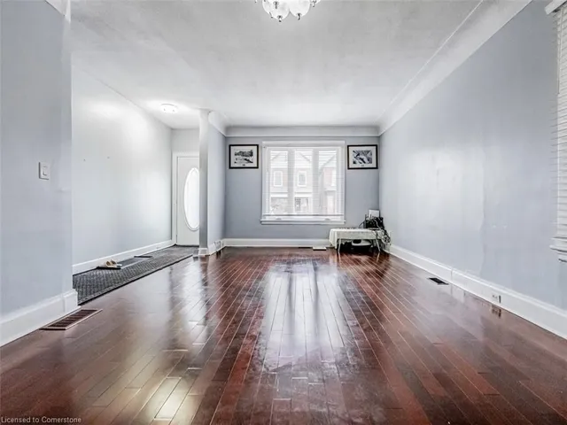 Additional image 9 of 34 Fairview Ave