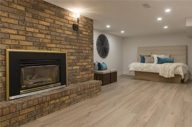 Additional image 42 of 564 ABERDEEN Ave