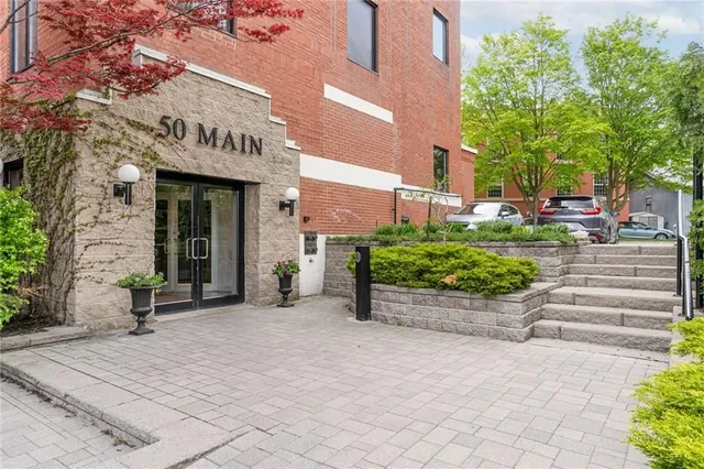 Additional image 4 of 50 MAIN St Unit 301