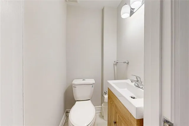 Additional image 22 of 192 WENTWORTH St