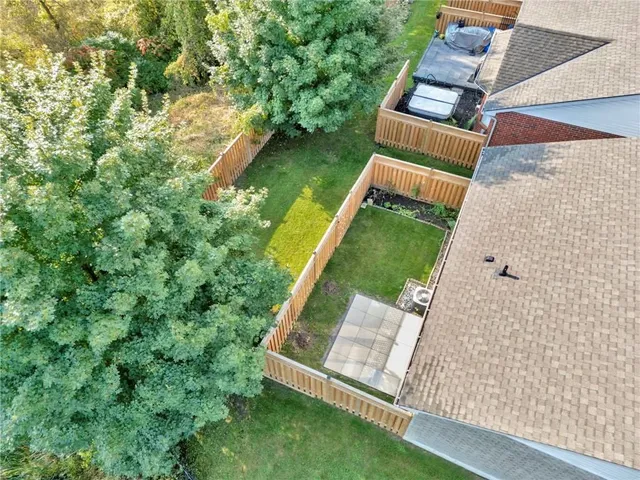 Additional image 6 of 14 NORTHERN BREEZE Blvd