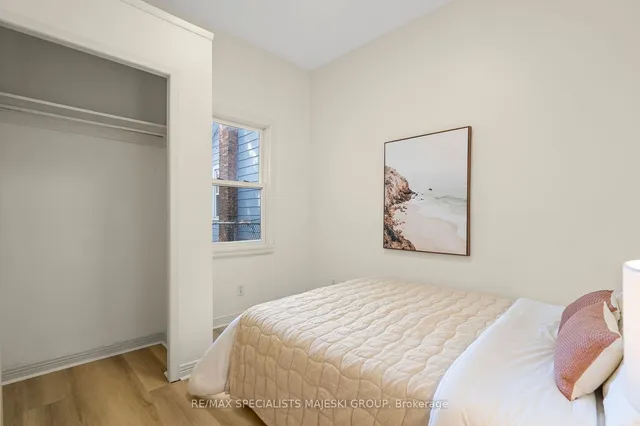 Additional image 23 of 180 Wood St