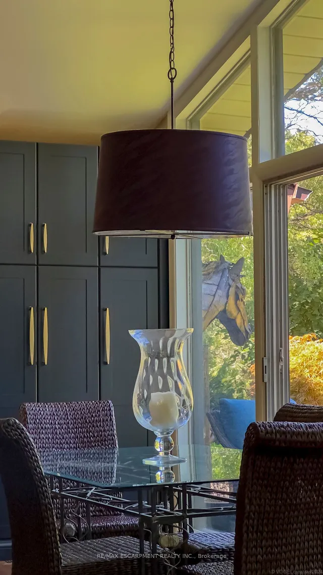 Additional image 13 of 858 Montgomery Dr