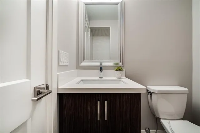 Additional image 41 of 201 HATT St