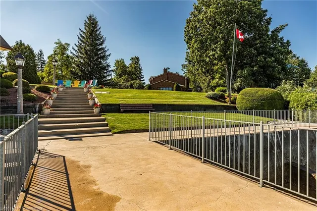 Additional image 45 of 23 Winona Park Rd