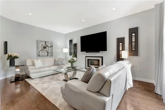 Additional image 16 of 39 MORNING MIST Dr