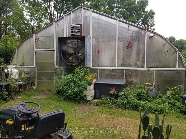 Additional image 18 of 1592 CENTRE Rd