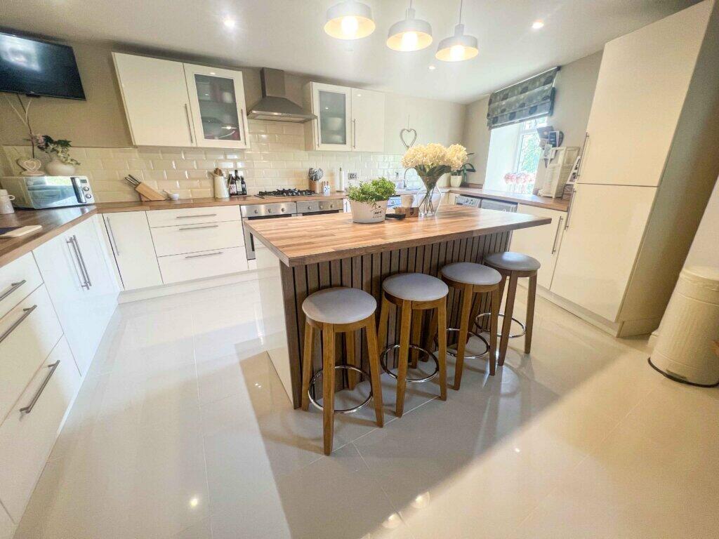 Additional image 4 of Blackburn Road, Rising Bridge, Accrington