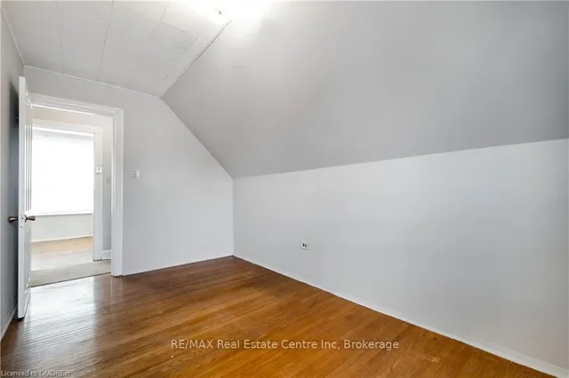 Additional image 20 of 40 GREIG St