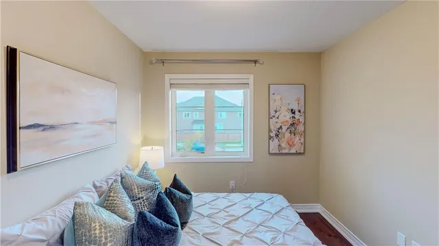 Additional image 46 of 250 LORMONT Blvd