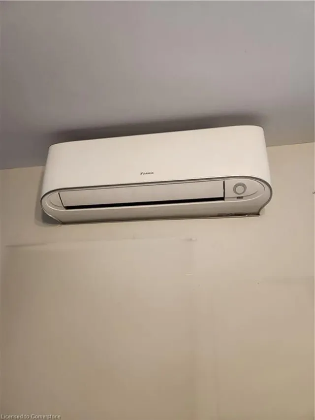 Additional image 20 of 41 Albert St Unit 101