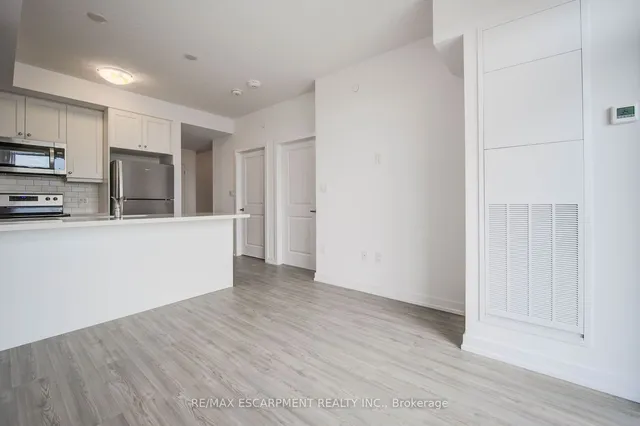 Additional image 20 of 470 Dundas St Unit 1108