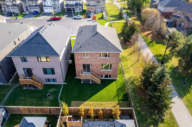 Additional image 25 of 33 Hampshire Pl