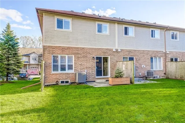 Additional image 36 of 69 MYERS Lane