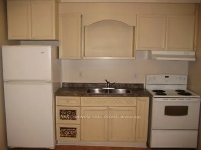 Additional image 14 of 154-156 Freelton Rd