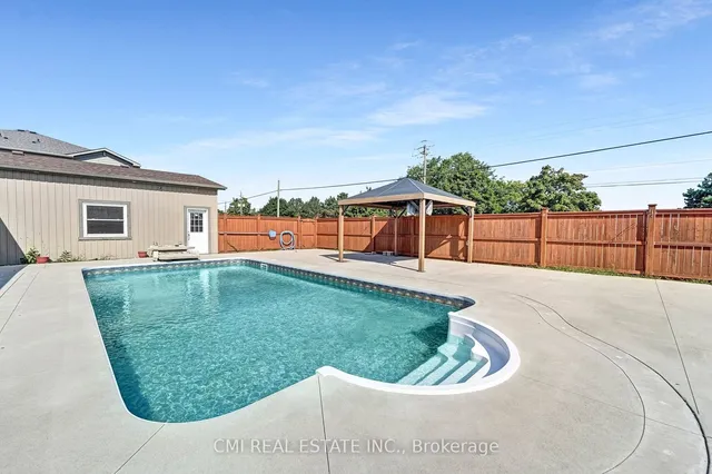 Additional image 3 of 301 Christina Ave