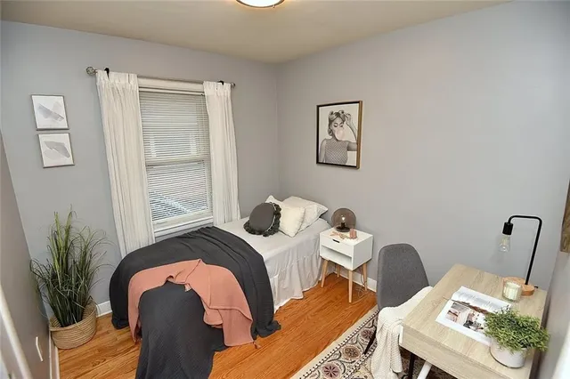 Additional image 20 of 400 EAST 43RD St
