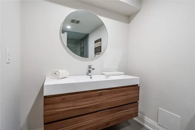 Additional image 34 of 81 FLANDERS Dr