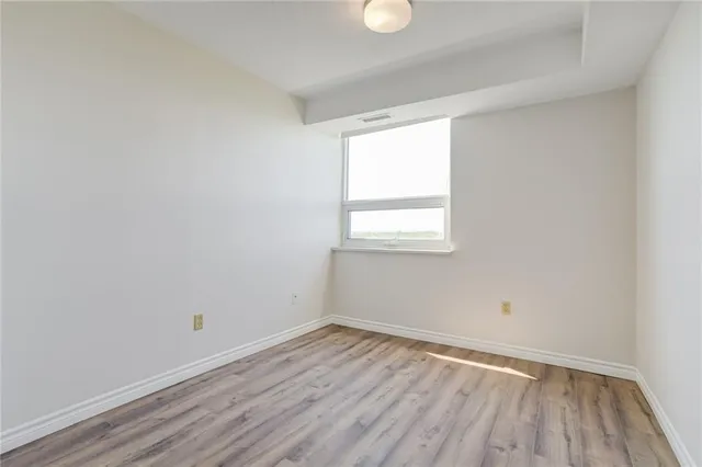 Additional image 9 of 500 GREEN Rd Unit 903