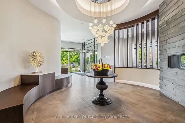 Additional image 8 of 1 REDFERN Ave Unit 220