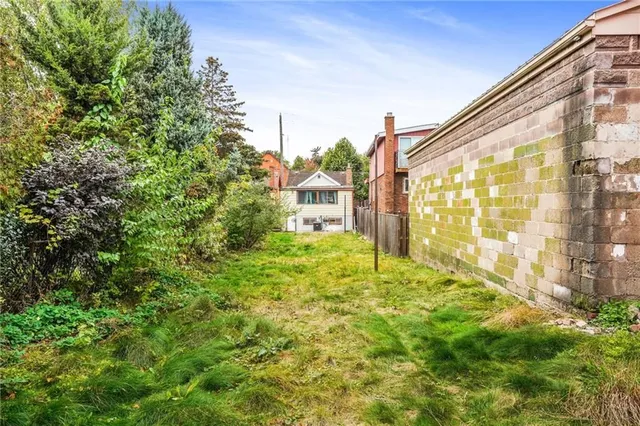 Additional image 10 of 510 John St