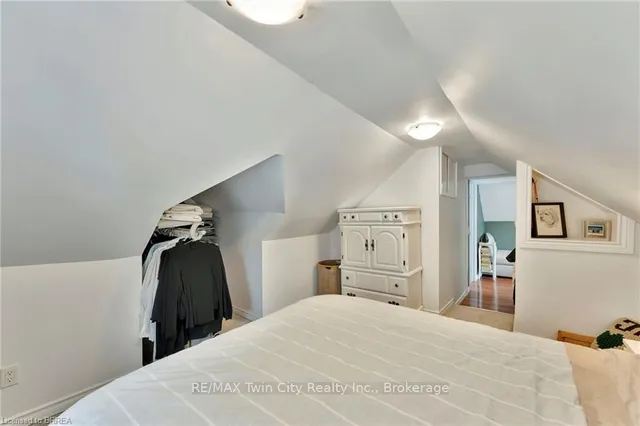 Additional image 17 of 25 Barnabus St