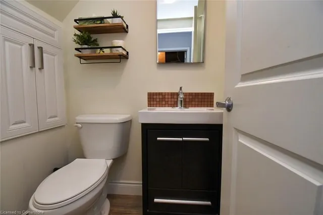 Additional image 42 of 14 Thistle Lane