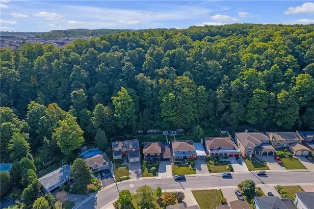 Additional image 47 of 64 HILDEGARD Dr