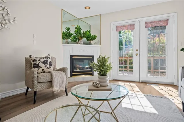 Additional image 28 of 810 GOLF LINKS Rd Unit 20