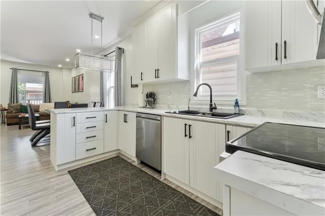 Additional image 6 of 126 CAVELL Ave