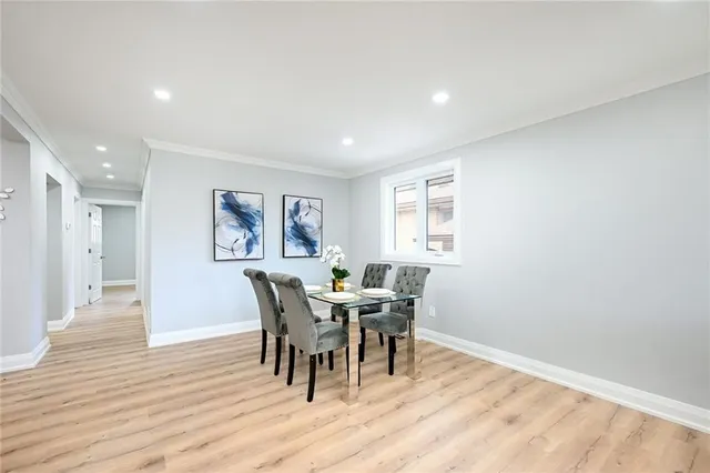 Additional image 11 of 12 SOLOMON Cres