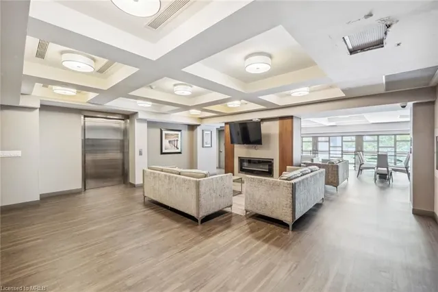 Additional image 27 of 150 Main Street West Unit 805