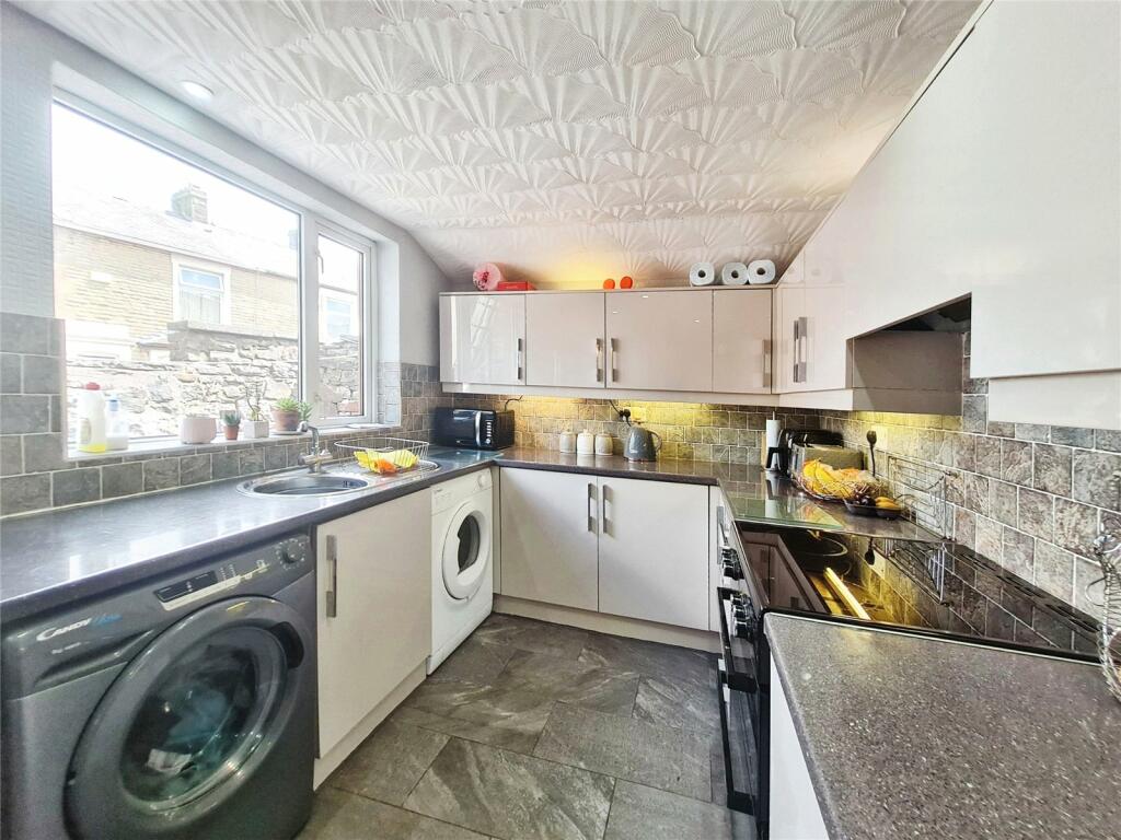 Additional image 4 of Earnsdale Road, Darwen, Lancashire, BB3