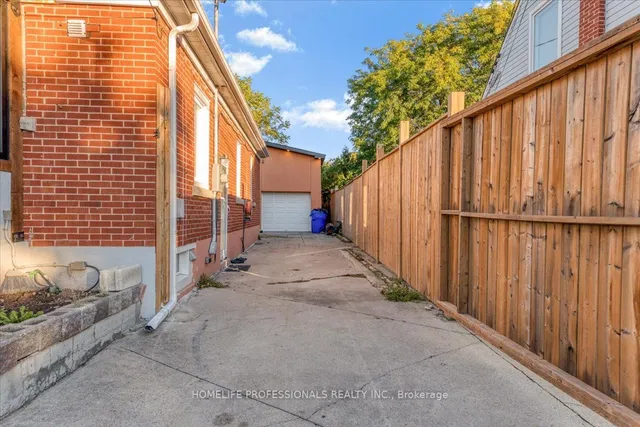 Additional image 3 of 118 Second St