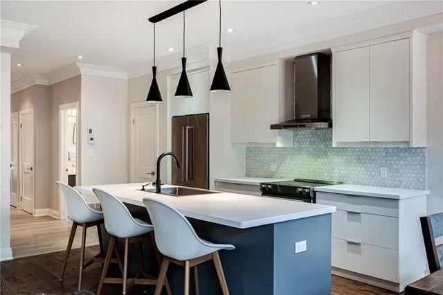 Additional image 10 of 201 HATT St