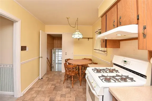 Additional image 13 of 350 FENNELL Ave