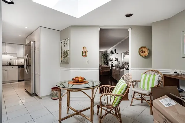 Additional image 28 of 150 WILSON St Unit PH2