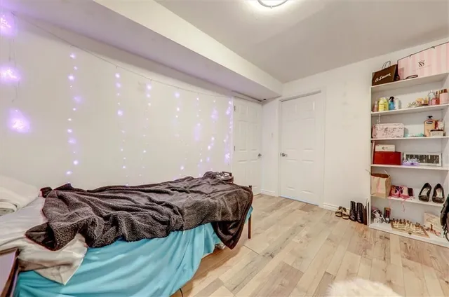 Additional image 35 of 31 VEGA Cres