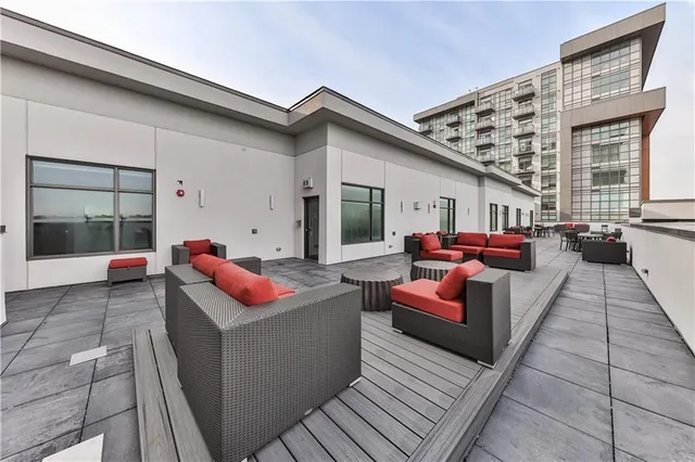 Additional image 28 of 460 DUNDAS St Unit 705