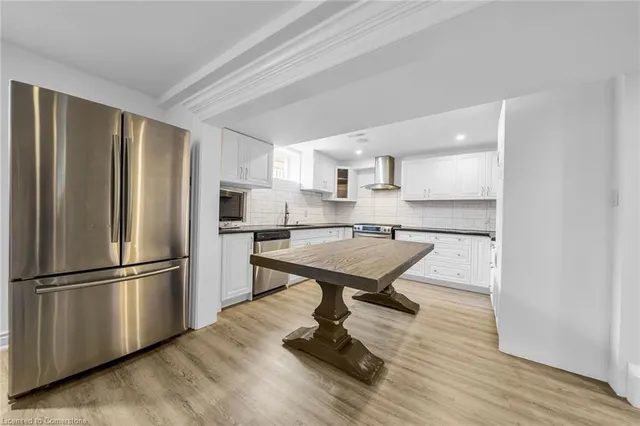 Additional image 30 of 94 Seabreeze Cres