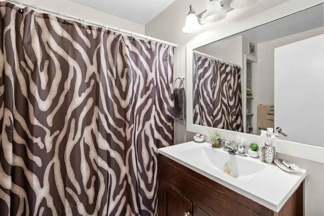 Additional image 17 of 1258 6 Hwy