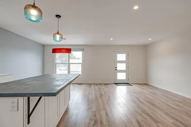 Additional image 8 of 7 GARSIDE Ave