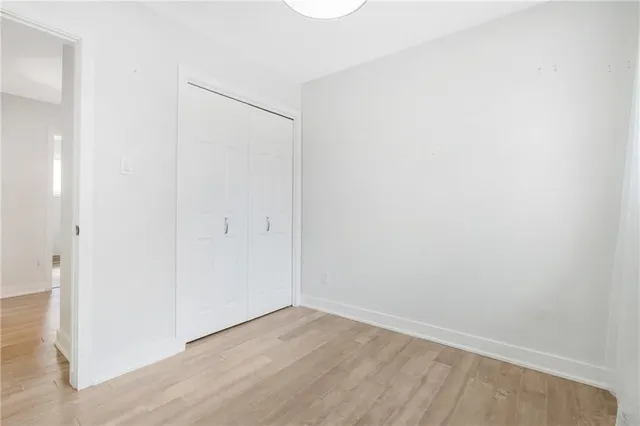 Additional image 20 of 8 CAMELOT Dr