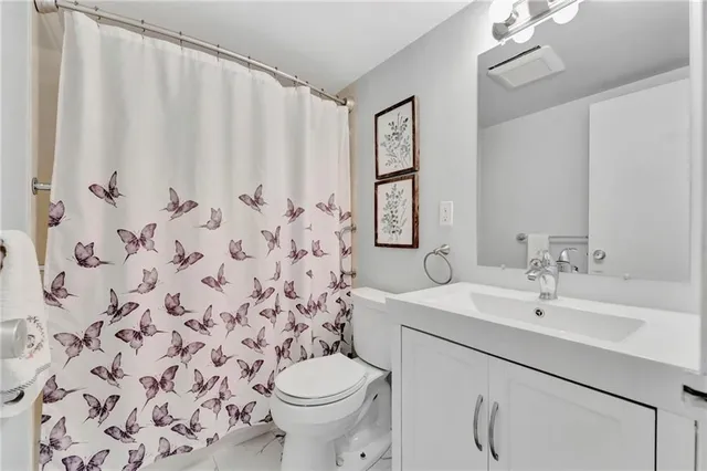 Additional image 24 of 1966 MAIN St Unit 507