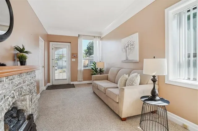 Additional image 2 of 408 COCHRANE Rd