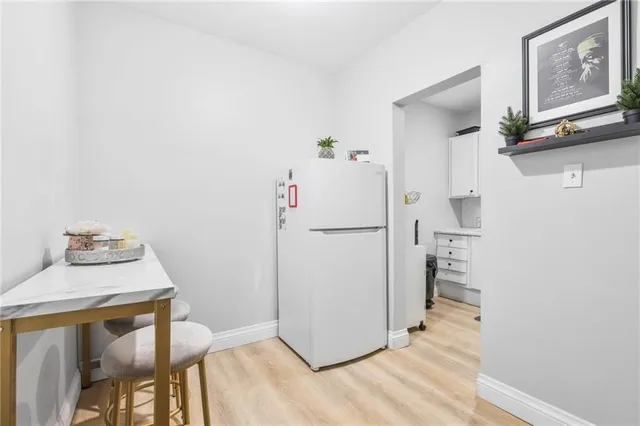 Additional image 11 of 57 Mericourt Rd Unit 302