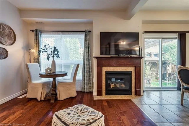 Additional image 8 of 17 Palacebeach Trail