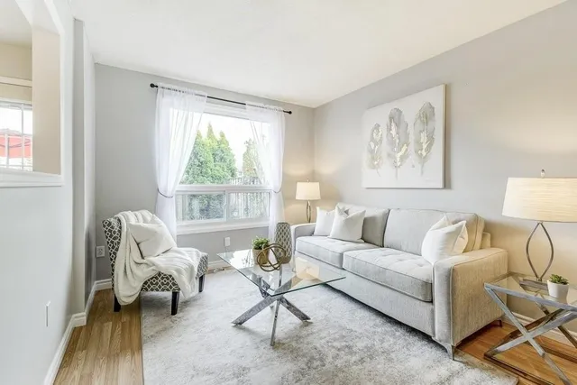 Additional image 11 of 1350 LIMERIDGE Rd Unit 28